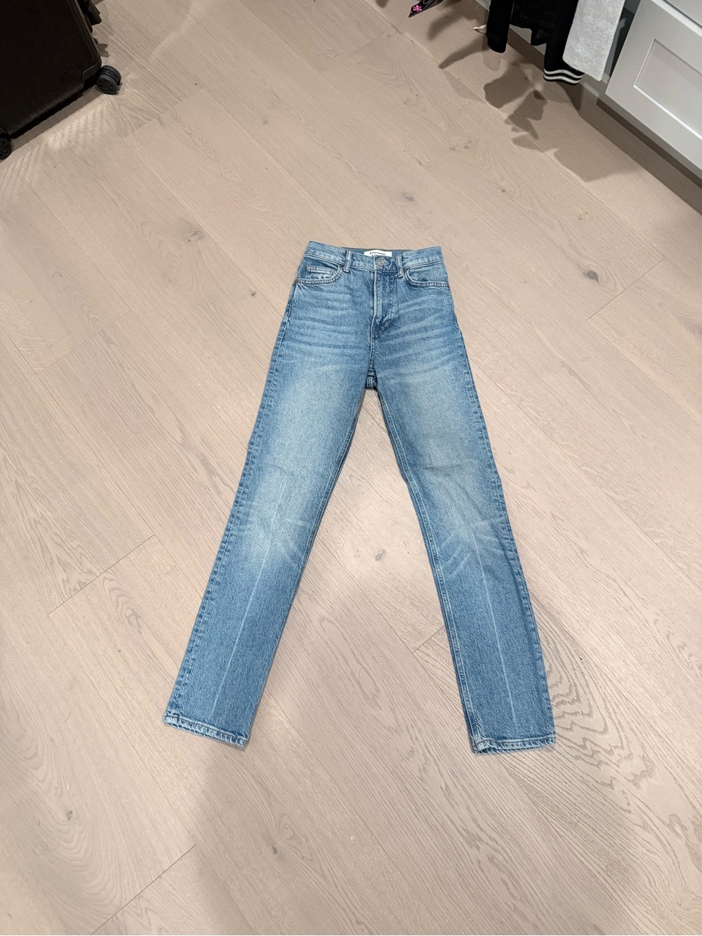 Reformation Vintage Wash Straight Leg Jeans - Light Blue